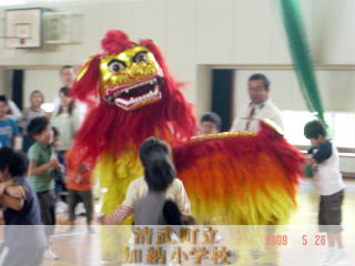 中国の獅子舞にみんな圧倒されました。
