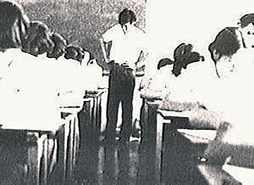 「授業中」の写真1