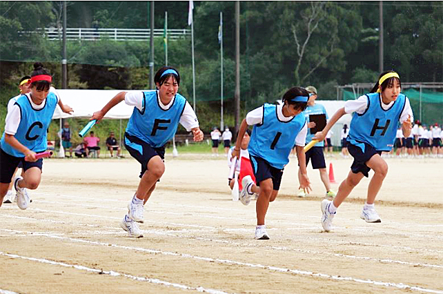 学年別 HR リレーの写真03