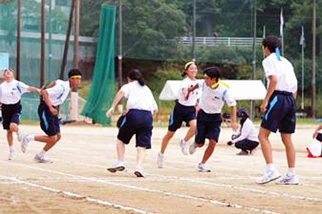 学年別 HR リレーの写真04