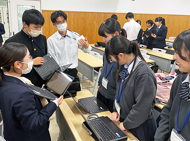 English Day�̎��Ƃ̗l�q02