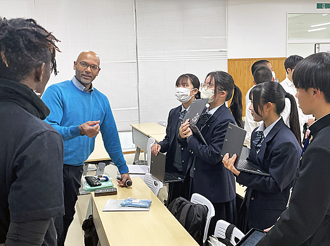 English Day�̎��Ƃ̗l�q03