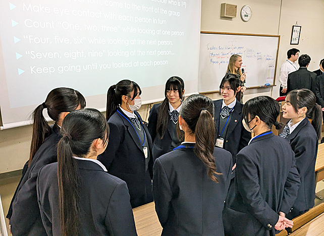 English Day�̎��Ƃ̗l�q02