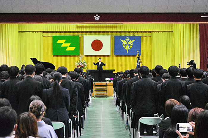 ���Ǝ��̉̂̎ʐ^02