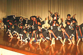 �u�X�e�[�W���\����Q�ʂ̍�i�v�̎ʐ^