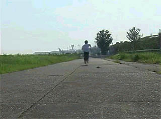 �u�f������Q�ʂ̍�i�v�̎ʐ^01