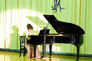 �I�[�v�j���O�̎ʐ^05