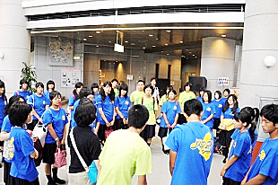 �����Վ��s�ψ���i�����̕��j���U���̎ʐ^01