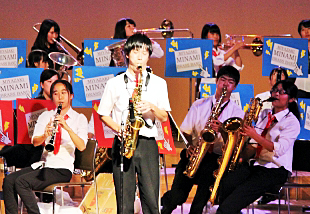 ���t�y���ɂ�鉉�t�̎ʐ^02