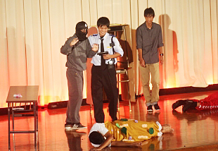 �u�N���X���v�ʐ^02