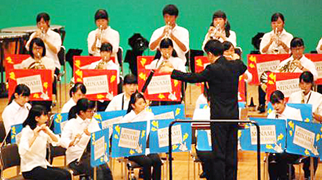 ���t�y���ɂ�鉉�t�̎ʐ^01