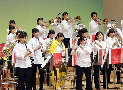 ���t�y���ɂ�鉉�t�̎ʐ^01