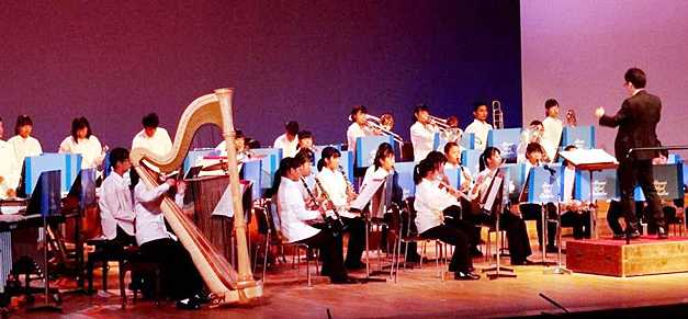 ���t�y���ɂ�鉉�t�̎ʐ^03