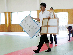 �u�S�l��� �a�h�f���邽���v�ʐ^