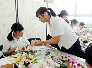 �u�ؓ��� �̌��v�ʐ^