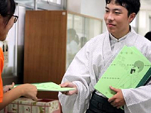 �u���|���D��E�ψ��� ���W�z�z�v�ʐ^