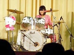 �X�e�[�W���\�E�C�x���g�̎ʐ^01